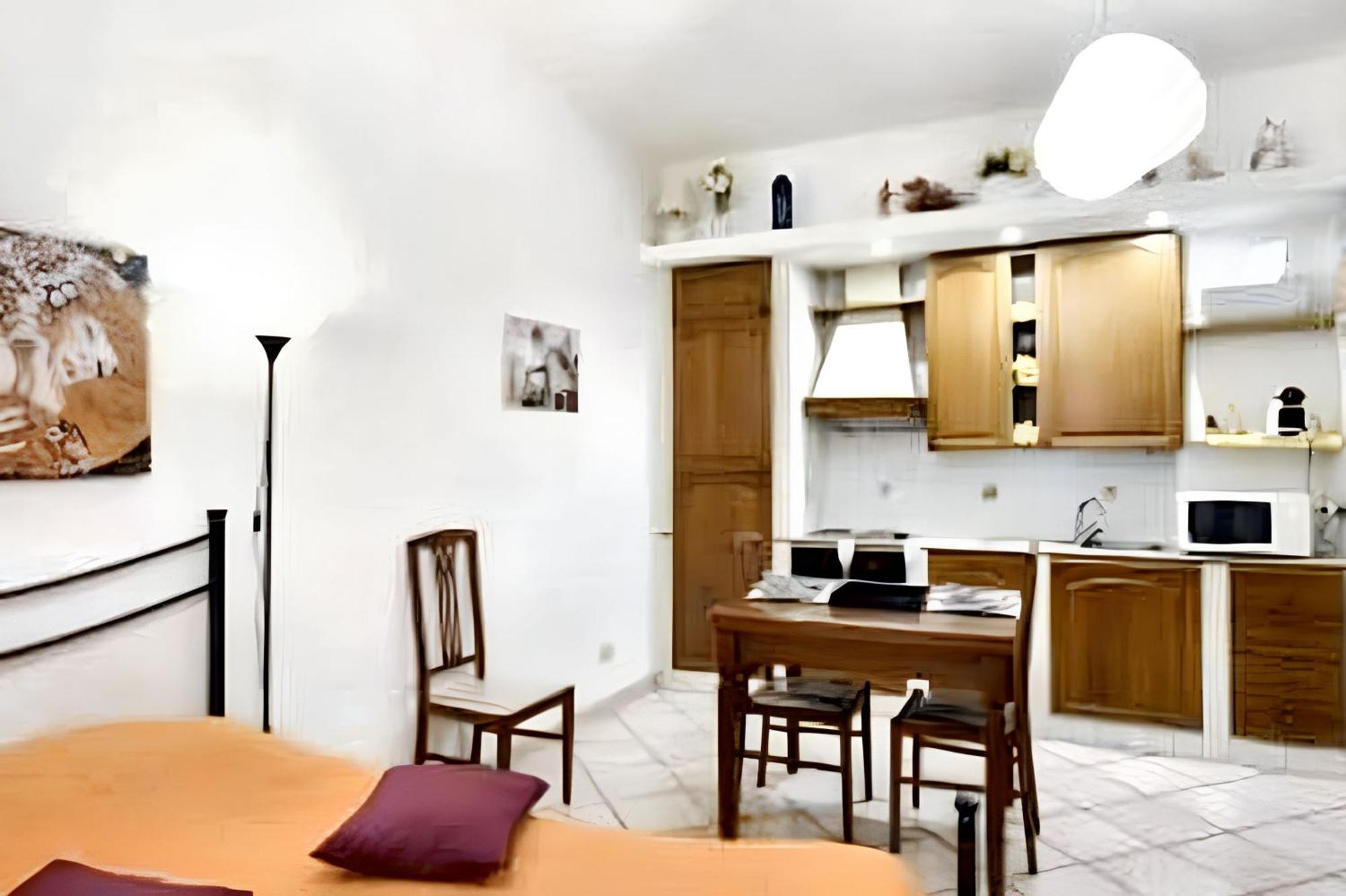 Elegant In Near Historic Centre 402 M² Parking Included Apartamento *